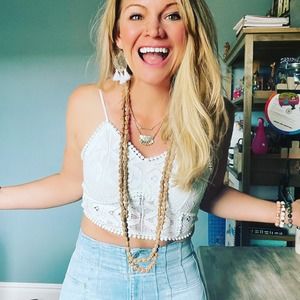 Meet your Posher, Amanda